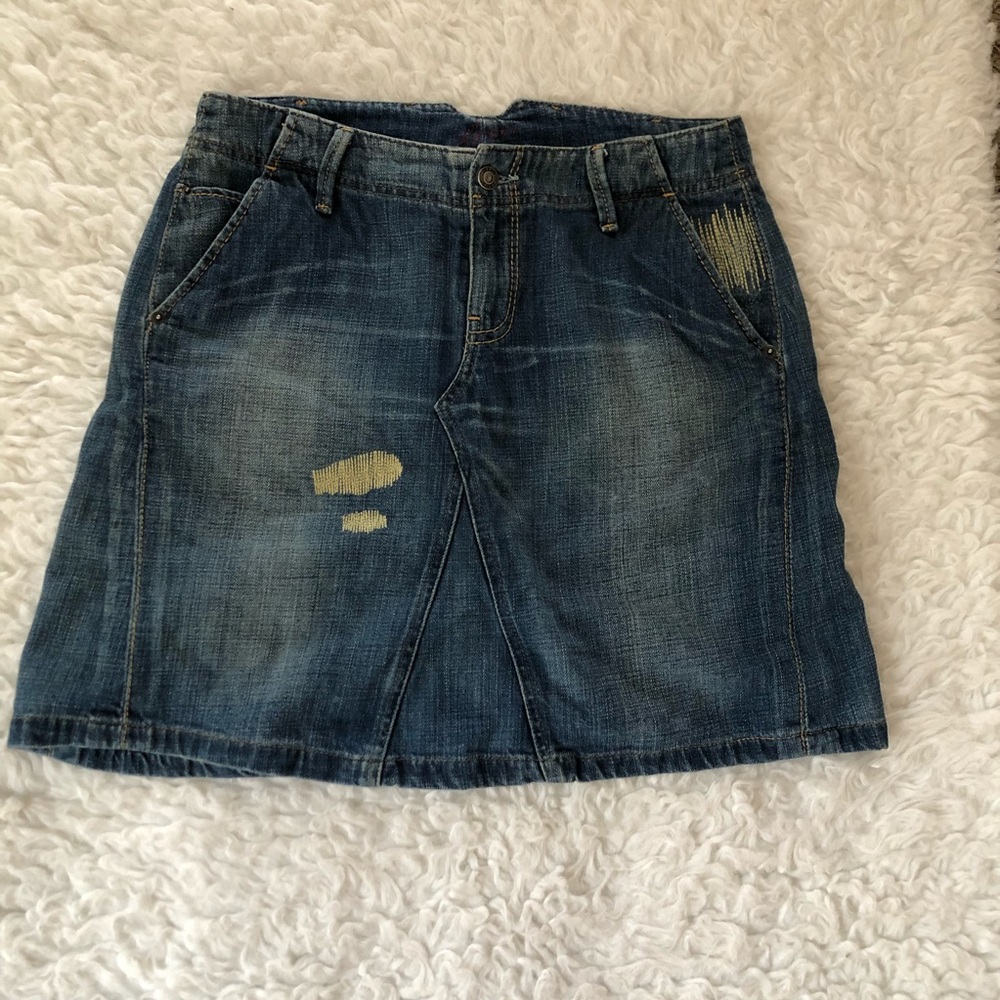Levis embroidered jean skirt, size medium